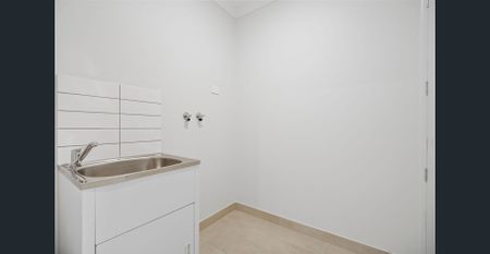 BRAND NEW MODERN HOME! - Photo 5