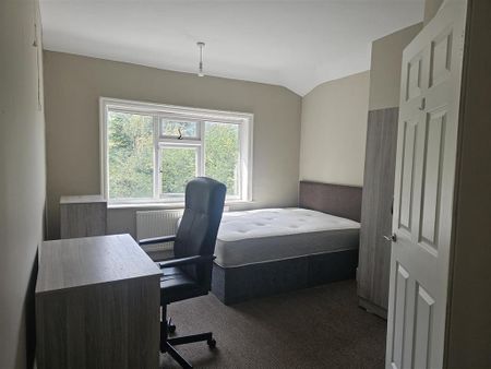 8 bedroom house share to rent - Photo 4