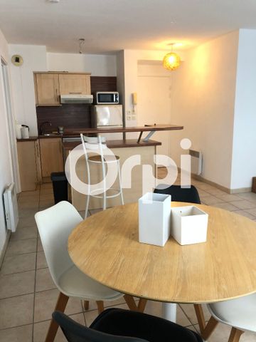 Appartement 3 pièces 57m2 MARSEILLE 8EME 1 017 euros - Photo 3