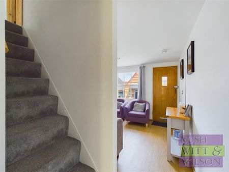 2 Bed House - Terraced - Photo 4