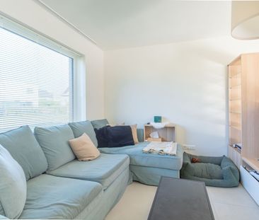 Halfopen BEN-woning met leuke tuin nabij het centrum van Wetteren - Photo 3