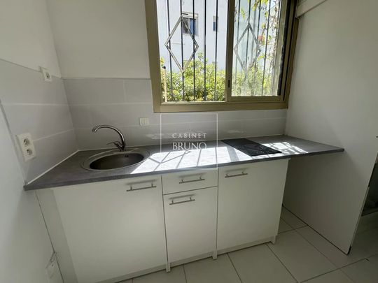 Location Appartement 1 pièce 9m² CANNES 06400 - Photo 1