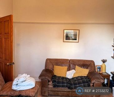 3 bedroom terraced house to rent - Photo 6