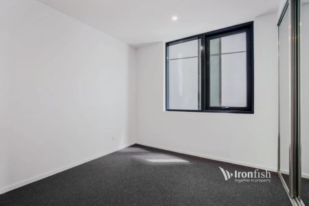 3 Bed, 2 Bath - Photo 5