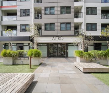 The Best in Altro - Photo 6