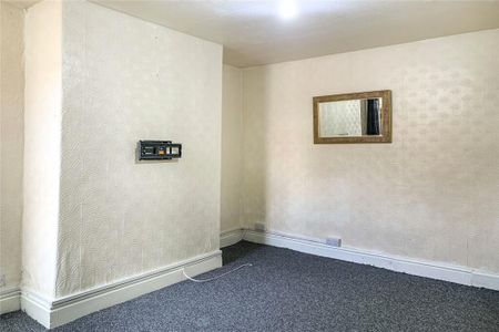 3 Bed Terraced House, Hartington Street, M14 - Photo 5