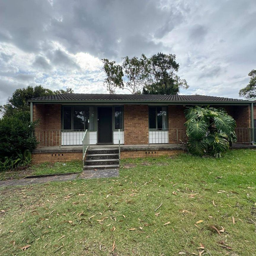 21 Avery Street, Killarney Vale, NSW 2261 - Photo 1