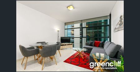 Large furnished apartment - just pack your bags and move in! - Photo 2
