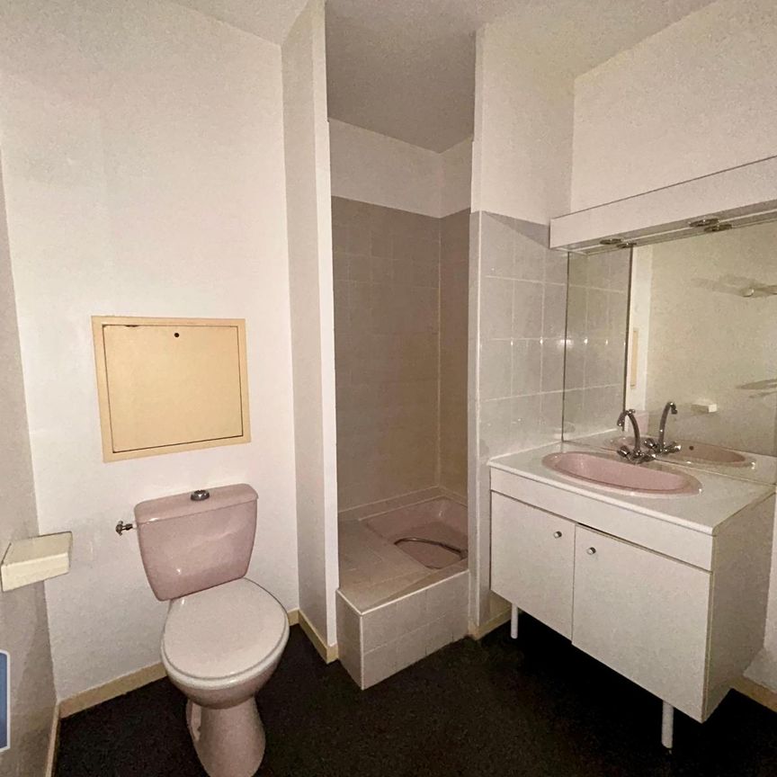 Location Appartement 1 pièce 20m² ST BENOIT 86280 - Photo 1