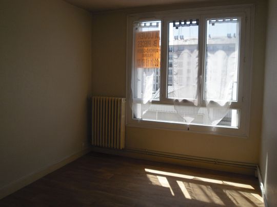 à louer - t3 - proche port caen , - Photo 1