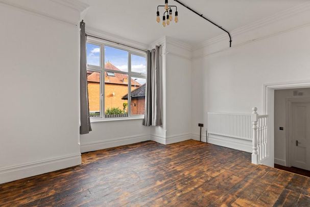 1 bedroom ground floor flat to rent - Photo 1