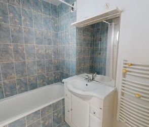 Location Appartement 4 pièces 89 m2 à Chartres - Photo 4