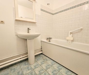 Location appartement 3 pièces, 58.97m², Cergy - Photo 2