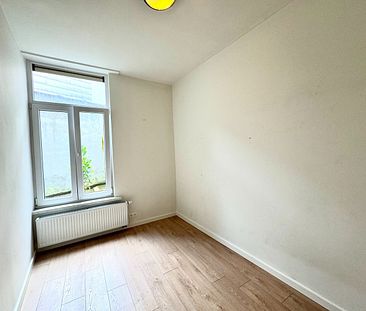 Lichtrijk 2-slaapkamer app. + binnenkoer in rustige straat - Foto 1