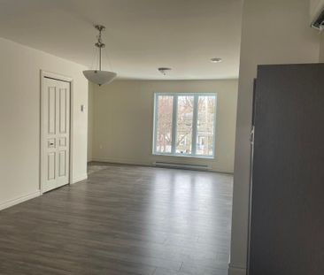 Grand 4 ½ libre le 1er juillet au 833 avenue Anne-Hébert - Les Saules - Photo 2