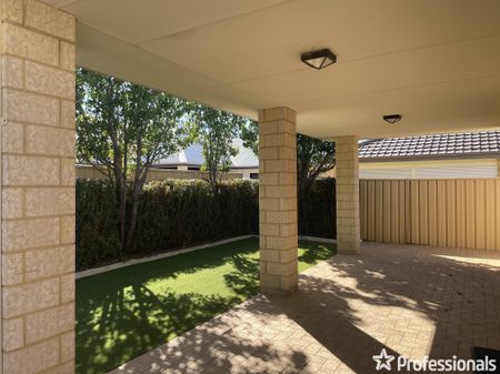 20B Stainsby Turn, Canning Vale WA 6155 - Photo 3