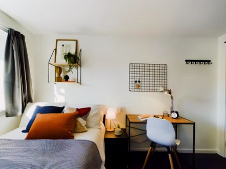 3 Bedroom House - Photo 4