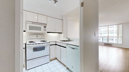 For Lease - 7 Carlton Street Unit# 1814, Toronto, Ontario - Photo 2