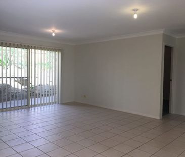 Spacious 3 bedroom home in Tranquil Kings Point - Photo 1