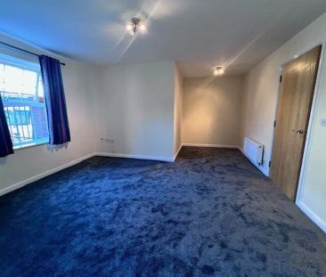 Burton Court, Long EAton, NG10 1JW - Photo 2