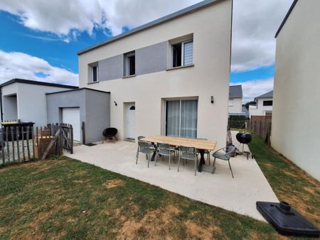 Maison T6 à louer Guignen - 122 m² - Photo 5