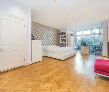 3 bedroom flat to rent - Photo 2