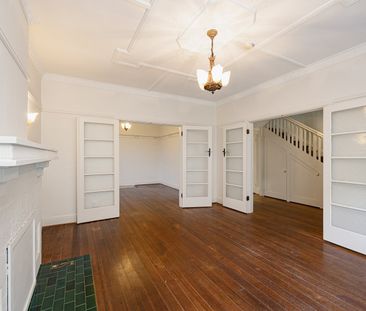 4/164 Esplanade Brighton VIC 3186 - Photo 1