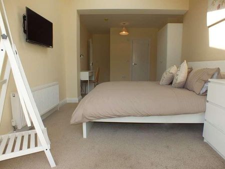 Milton Road, Earley, Reading, RG6 - Photo 5