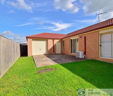 63 Storey Drive, Pakenham - Photo 1