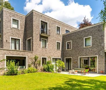 Woning te huur in Ukkel voor € 9.750 met 6 slaapkamers - Foto 3