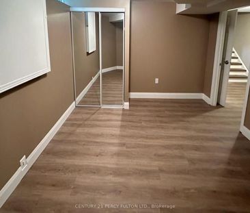 For Lease - 1115 Ridgewood Court, Pickering, Ontario - Photo 2