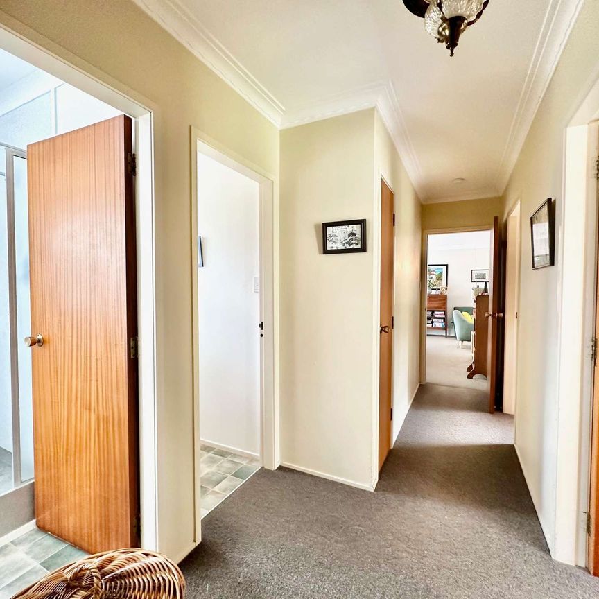Furnished Kiwi bach - Photo 1