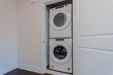 For Lease - 37 Wild Rose Gardens Unit# 2, Toronto, Ontario - Photo 3