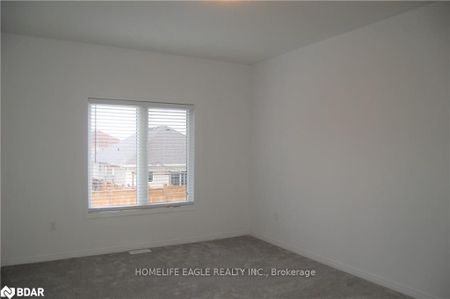 For Lease - 172 Isabella Drive, Orillia, Ontario - Photo 2