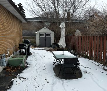 For Lease - 670 Emerson Court Unit# Basement, Oshawa, Ontario - Photo 3