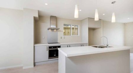 A cute beauty ! - Photo 3