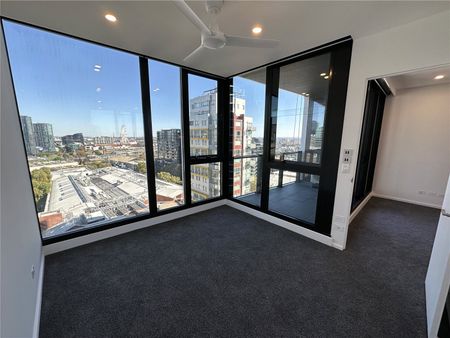1004/408 Spencer Street - Photo 2