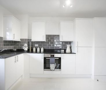 1 bedroom in a house share to rent - Photo 3