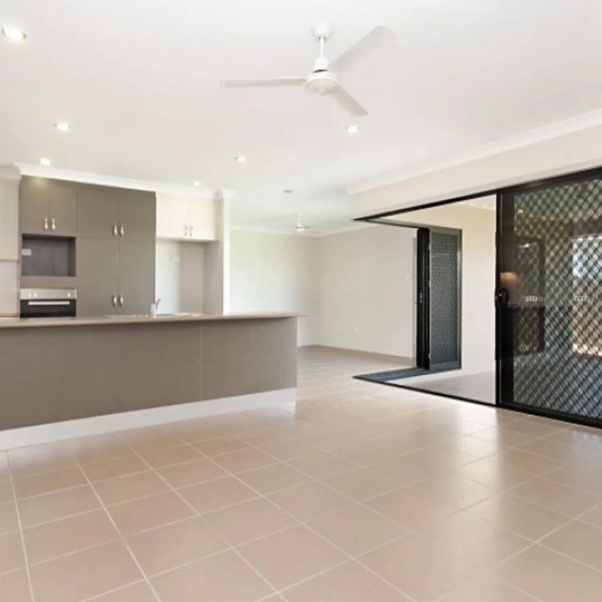 Growing Family? Looking for Space? - Photo 1