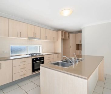 “Modern Family Home in a Prestigious Location” - Photo 3