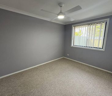 PRIVATE 4 BEDROOM HOME!! - Photo 1