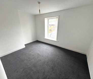 Thompson Street - Photo 1