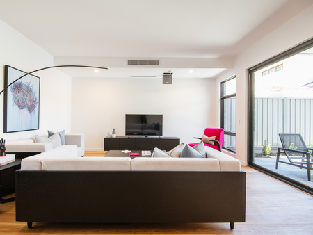 Unit C, 92 Birdwood Street, Innaloo, WA - Photo 5