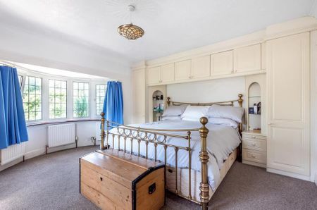 4 bedroom detached house to rent - Photo 4