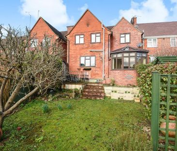 4 bedroom semi-detached house to rent - Photo 6