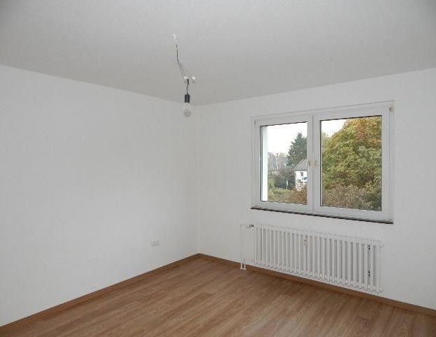 Komplett renovierte 3-Zimmer -Wohnung in ruhiger bevorzugter Wohnlage - Photo 1