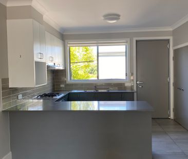 77 Caddies Boulevard, ROUSE HILL NSW 2155 - Photo 6