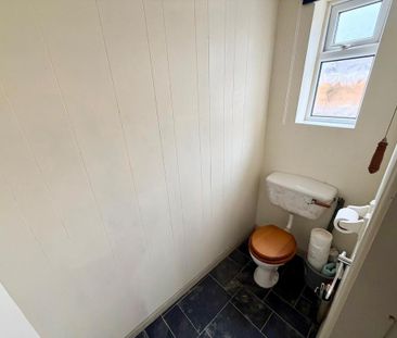 3 bedroom semi-detached house to rent - Photo 6