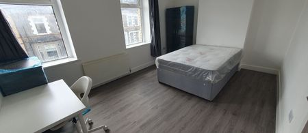 145 Moy Road, Cathays, Cardiff, CF24 4TG - Photo 2