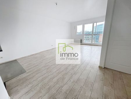 Location Appartement 3 pièces 66m² - Photo 3